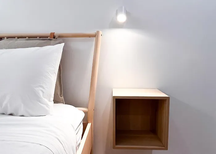 Exquisite And Modern Stay In Brooklyn At Rem-Casa